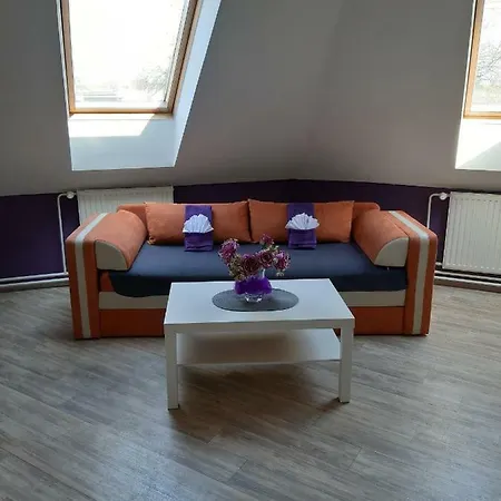 Utulny Apartman Veseli nad Moravou Exterior photo
